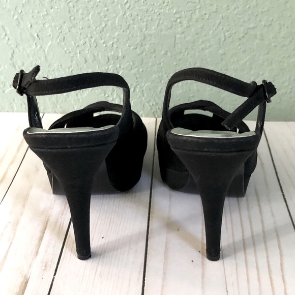 Stuart Weitzman Platform Heels - Picture 4 of 8